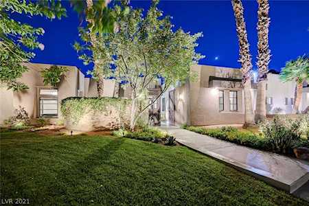 55 Quail Run Rd Henderson, NV 89014