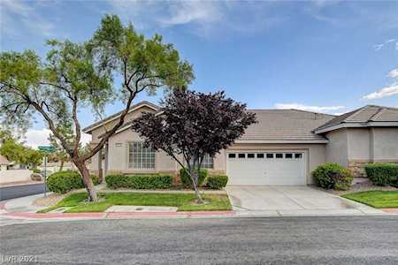 10301 New Frontier Ln Las Vegas, NV 89144