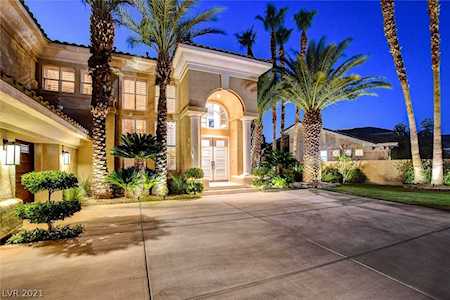 1721 Glenview Dr Las Vegas, NV 89134