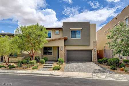 10303 Kesington Dr Las Vegas, NV 89135