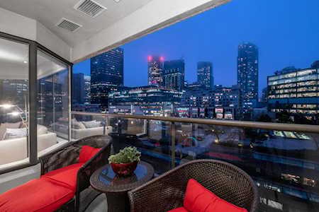 847 Hornby Street #601 Vancouver, BC V6Z 1T9