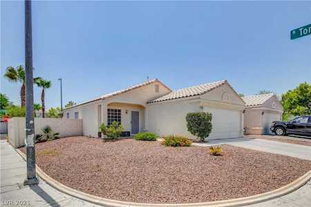 8201 Cactus Root Ct Las Vegas, NV 89129