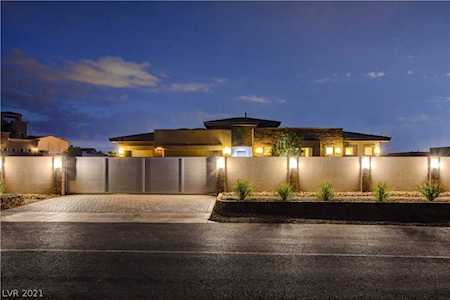 7942 W Torino Ave Las Vegas, NV 89113