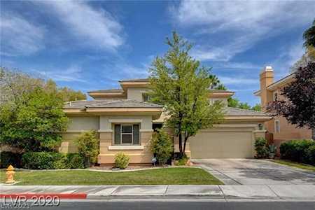 524 Pinnacle Heights Ln Las Vegas, NV 89144