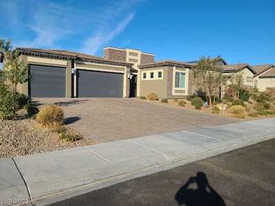 7025 Winstar St Las Vegas, NV 89131