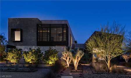 76 Sun Glow Ln Las Vegas, NV 89135