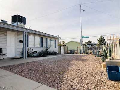 6457 Evergreen Ave Las Vegas, NV 89107