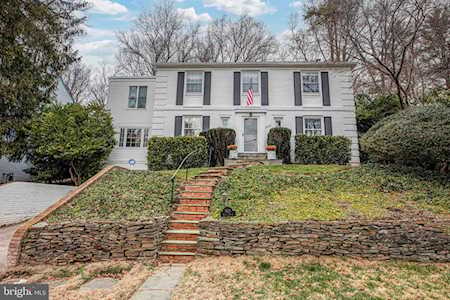 5419 Duvall Dr Bethesda, MD 20816
