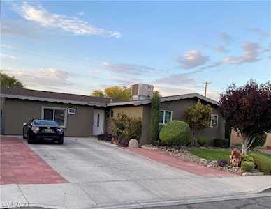 5212 Del Monte Ave Las Vegas, NV 89146