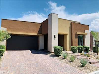 6020 Langreo Ln Las Vegas, NV 89135