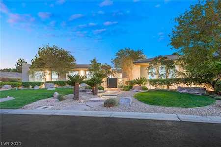 37 Promontory Ridge Dr Las Vegas, NV 89135