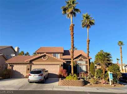 6576 Moonshadow Circle Las Vegas, NV 89108