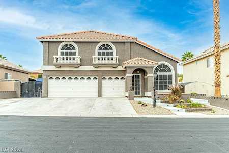 8212 Antler Pines Ct Las Vegas, NV 89149