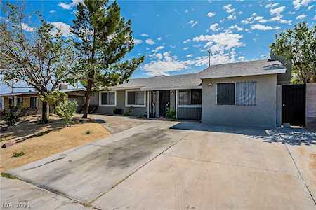 6525 Bristol Way Las Vegas, NV 89107