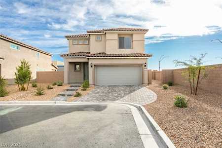9096 Field Maple St Las Vegas, NV 89178