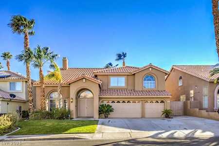 8921 Fort Crestwood Dr Las Vegas, NV 89129