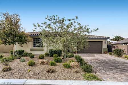 7285 Quaking Aspen St Las Vegas, NV 89149
