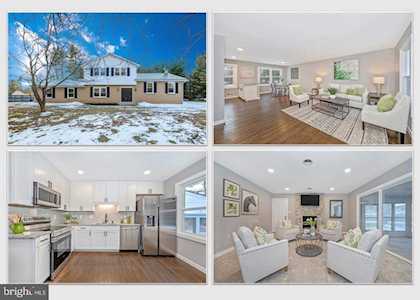 8002 Runnymeade Dr Frederick, MD 21702