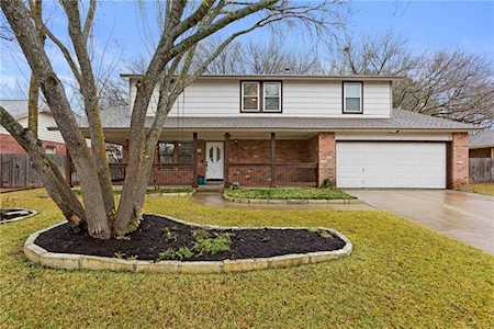 506 Applewood DR Pflugerville, TX 78660