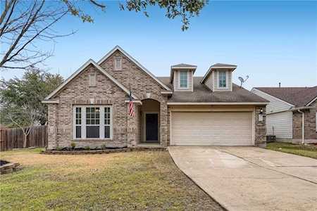 1000 Hometown PKWY Kyle, TX 78640