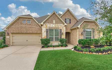 18715 Oden Trace Dr Tomball, TX 77377