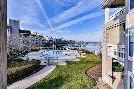 18869 Vineyard Point Ln Cornelius, NC 28031