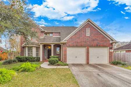 3225 Crescent Bay Dr League City, TX 77573