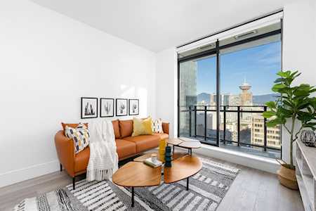 788 Richards Street #2107 Vancouver, BC V6B 3A4