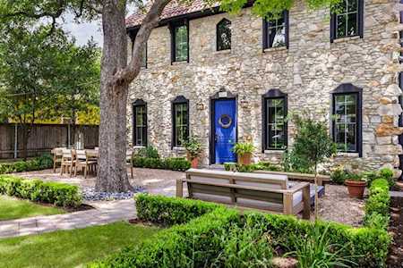 1606 Hether ST Austin, TX 78704