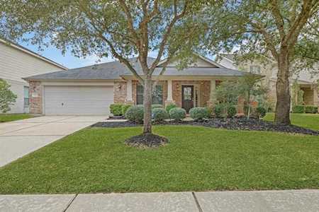 16718 Canyon Whisper Dr Cypress, TX 77429