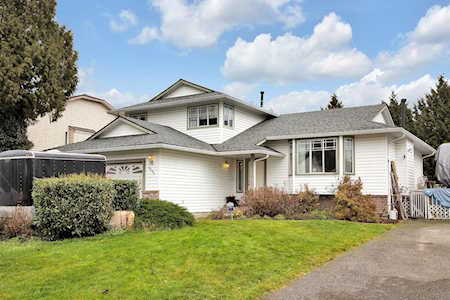 9260 161 Street Surrey, BC V4N 3E2