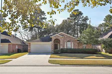 17503 Colony Stream Dr Spring, TX 77379