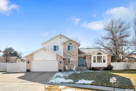 5358 S Trunk Bay Cir Murray, UT 84107