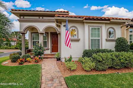 628 Town Plaza Ave Ponte Vedra, FL 32081
