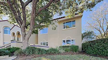 4020 Lavista Cir Jacksonville, FL 32217