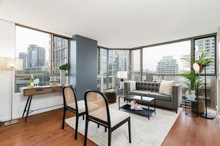 888 Pacific Street #601 Vancouver, BC V6Z 2S6