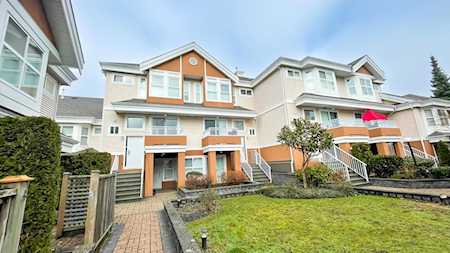 7170 Antrim Avenue #7 Burnaby, BC V5J 5K2