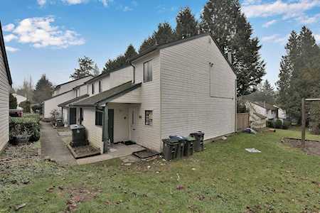 13644 67 Avenue #197 Surrey, BC V3W 6X5