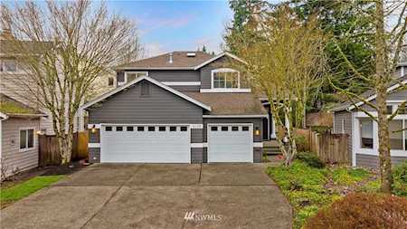 4208 257th Place SE Sammamish, WA 98029