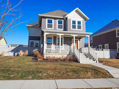 6336 W Meadow Grass Dr South Jordan, UT 84009