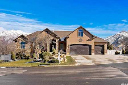 1792 E Kay Ln South Weber, UT 84405
