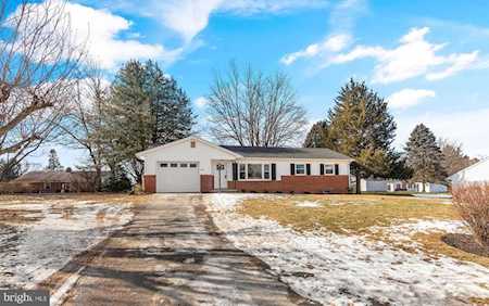 4011 Highfield Ct Hampstead, MD 21074