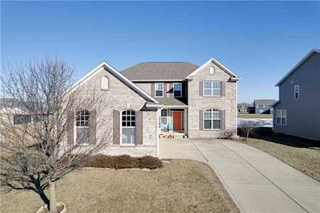 821 Declaration Dr Pittsboro, IN 46167