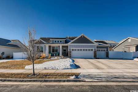 6486 S Silhouette Ln S West Jordan, UT 84081