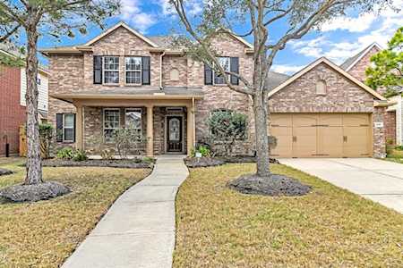 6010 Emberwood Falls Dr Katy, TX 77494