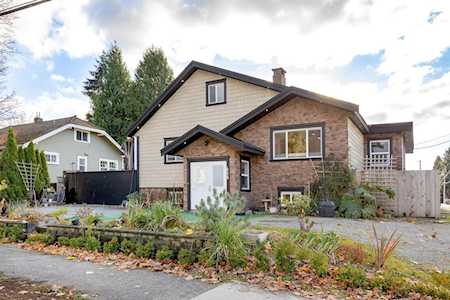 928 Tenth Street New Westminster, BC V3M 4A7