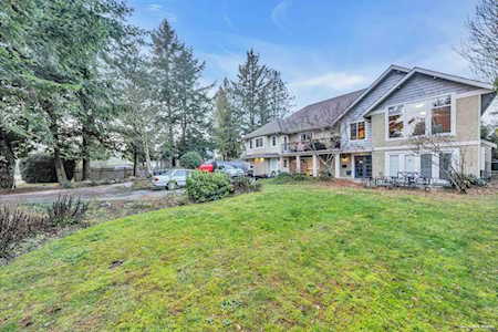 13731 18 Avenue Surrey, BC V4A 1W5
