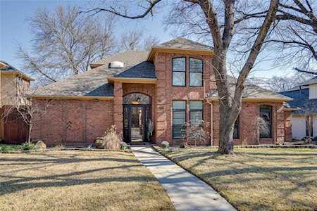 2910 Ridgebend Drive Grapevine, TX 76051