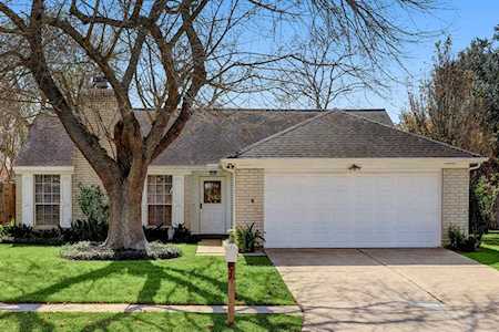 12323 Flaxen Dr Houston, TX 77065