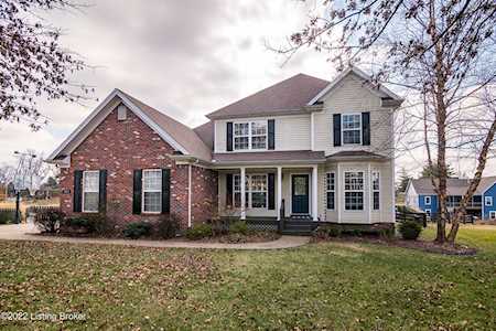 2103 Golfview Ct La Grange, KY 40031